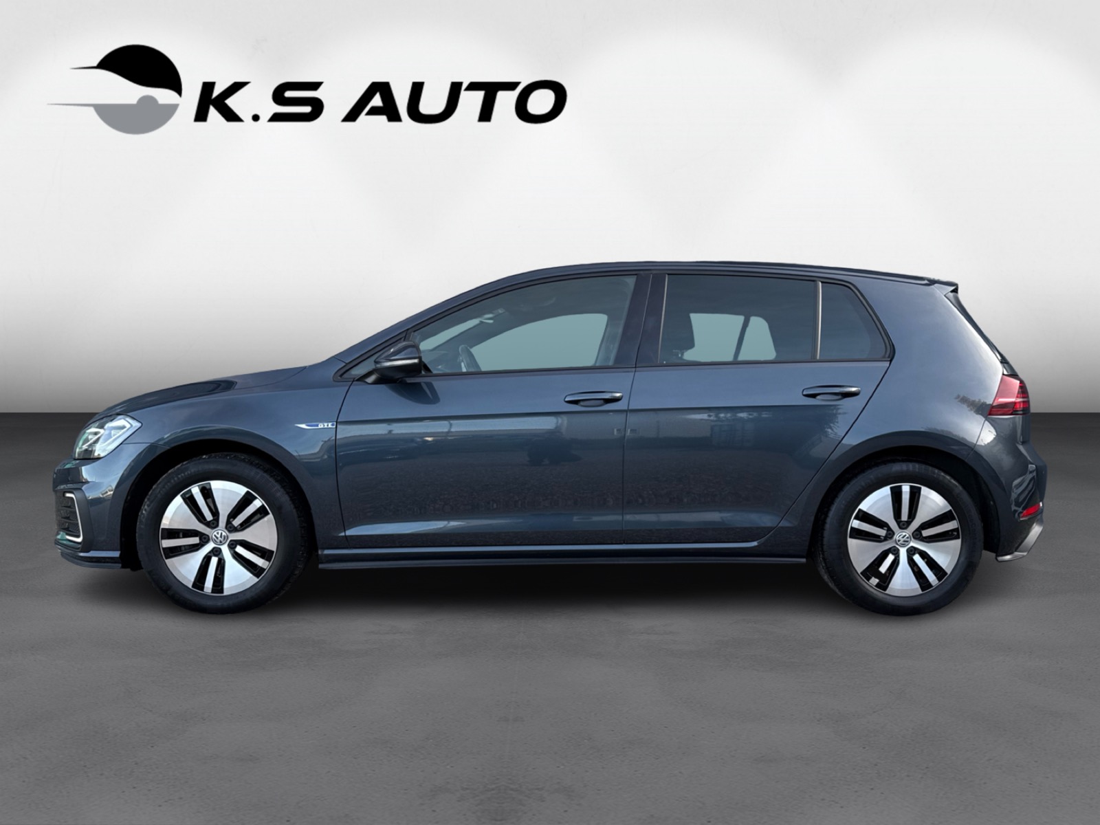 VW Golf VII 1,4 GTE DSG 5d