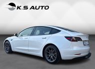 Tesla Model 3 Long Range AWD 4d