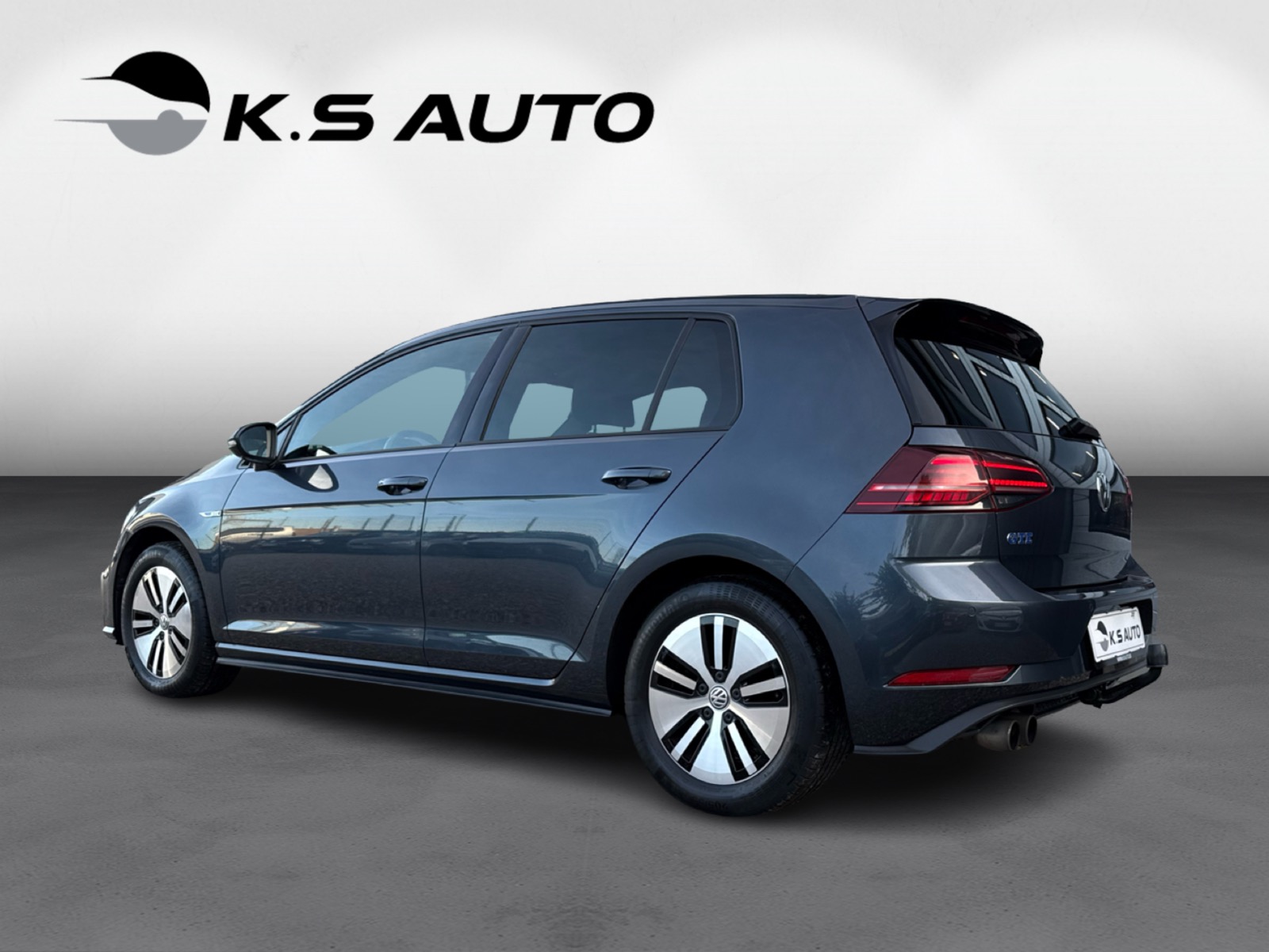 VW Golf VII 1,4 GTE DSG 5d