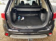 Mitsubishi Outlander 2,4 PHEV Limited CVT 4WD 5d