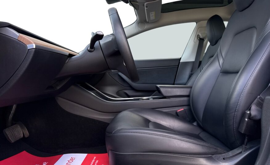 Tesla Model 3 Long Range AWD 4d