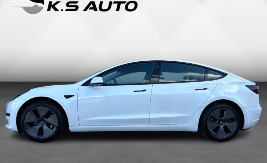 Tesla Model 3 RWD 4d