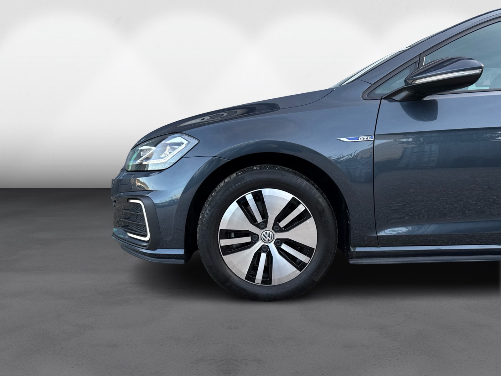 VW Golf VII 1,4 GTE DSG 5d