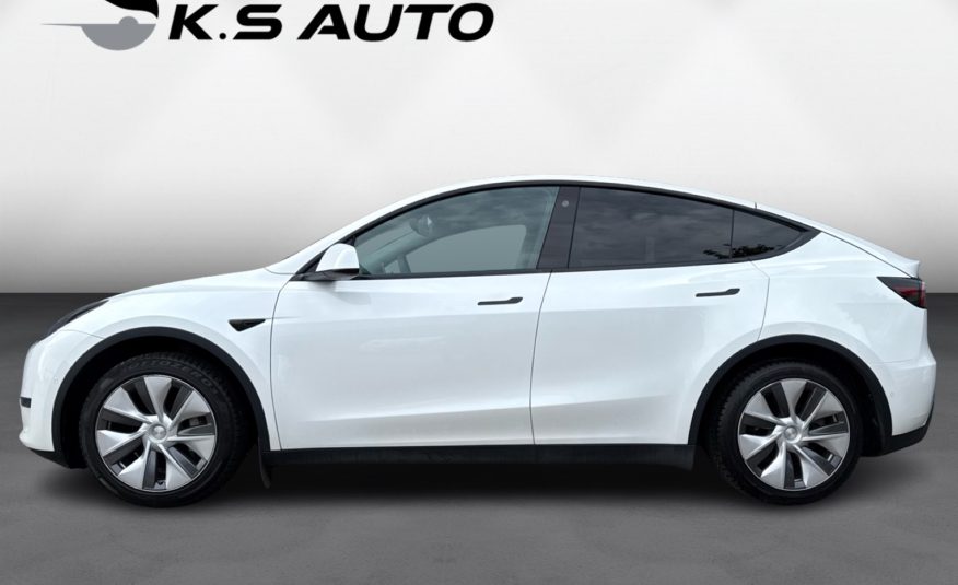 Tesla Model 3 Long Range AWD 4d