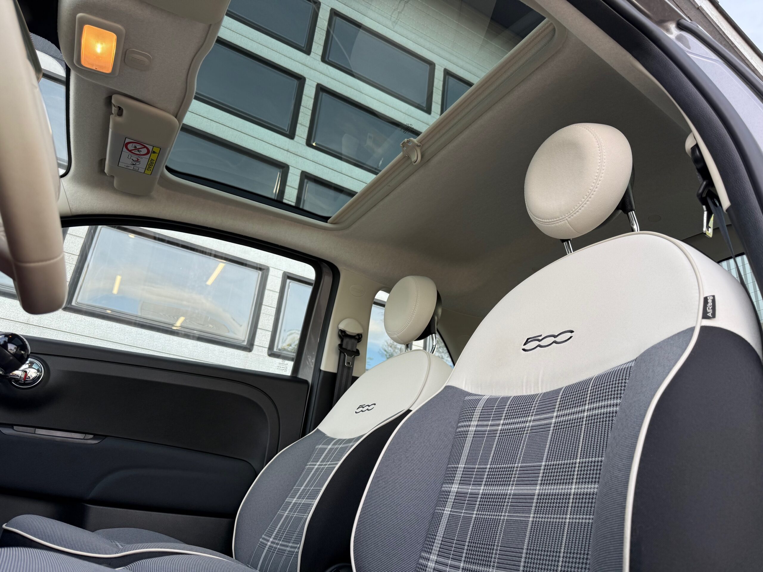 Fiat 500 1,0 Hybrid Lounge 2d