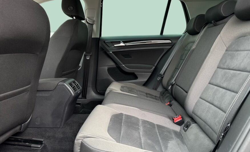 VW Golf VII 1,5 TSi 150 Highline DSG 5d