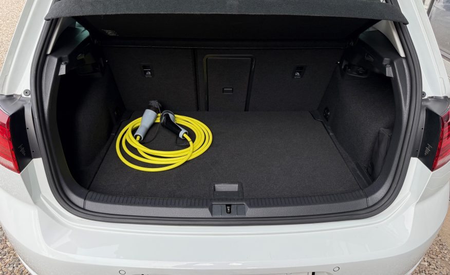 VW e-Golf VII 5d