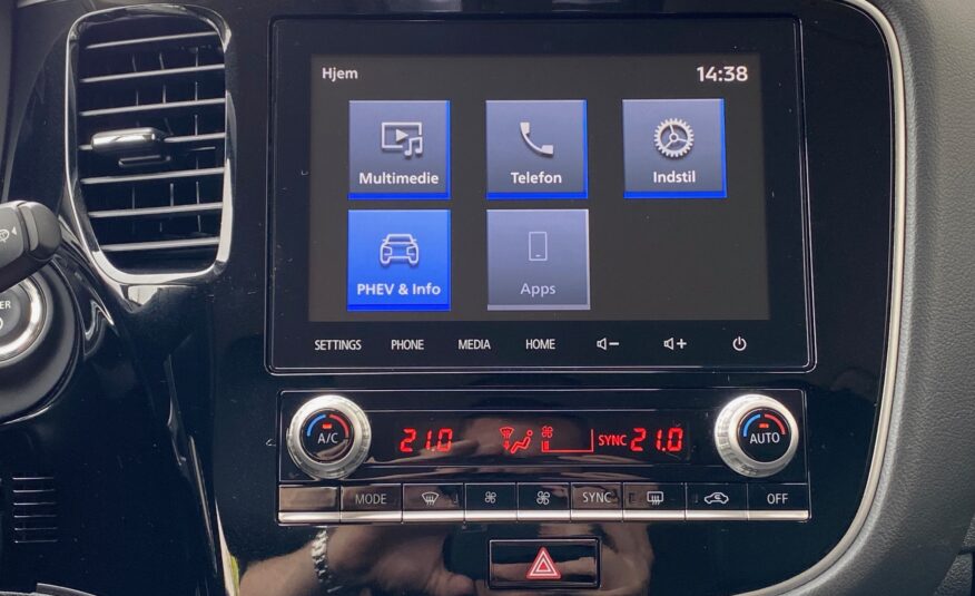 Mitsubishi Outlander 2,4 PHEV Limited CVT 4WD 5d