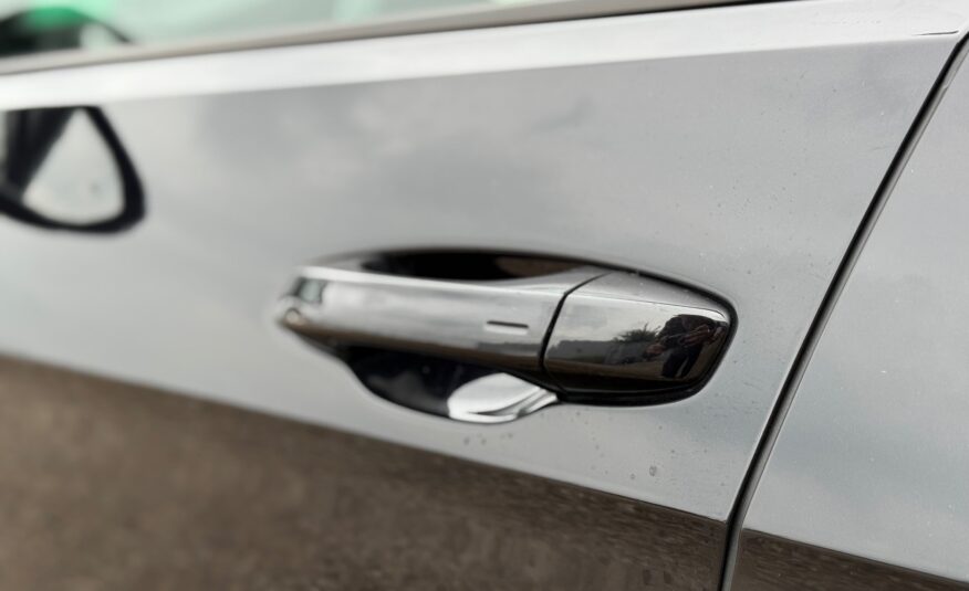 VW Golf VII 1,5 TSi 150 Highline DSG 5d