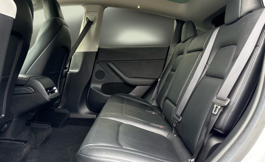 Tesla Model 3 Long Range AWD 4d