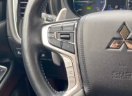 Mitsubishi Outlander 2,4 PHEV Limited CVT 4WD 5d