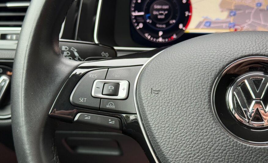 VW Golf VII 1,5 TSi 150 Highline DSG 5d