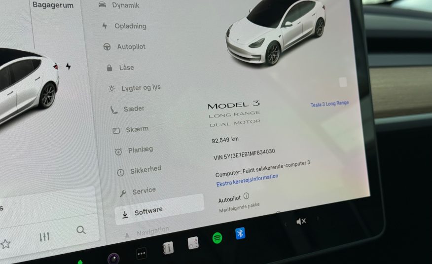Tesla Model 3 Long Range AWD 4d