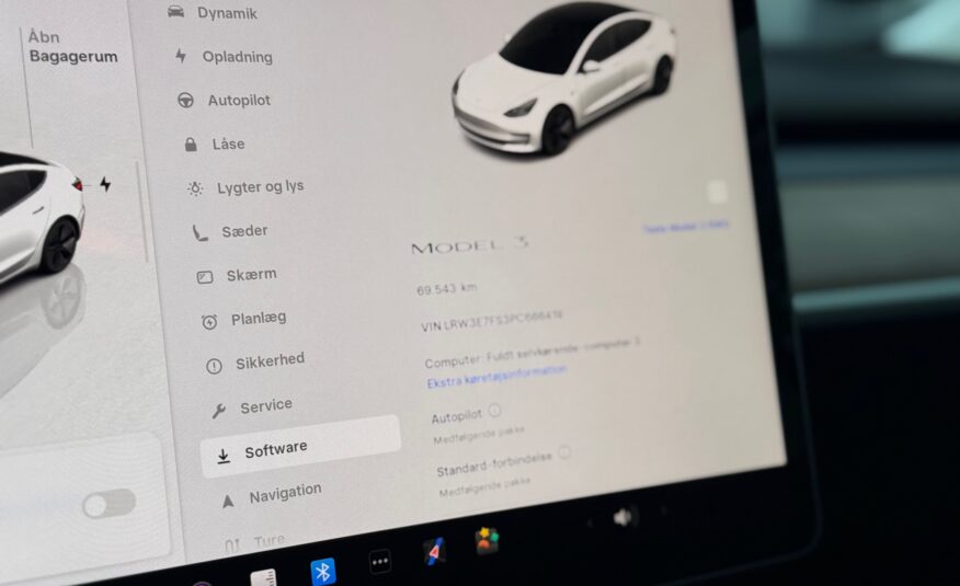 Tesla Model 3 RWD 4d