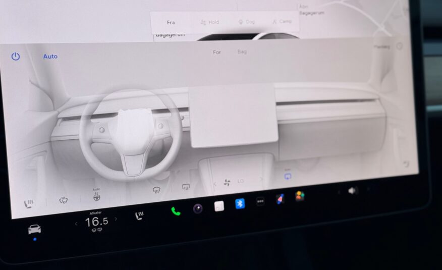 Tesla Model 3 RWD 4d