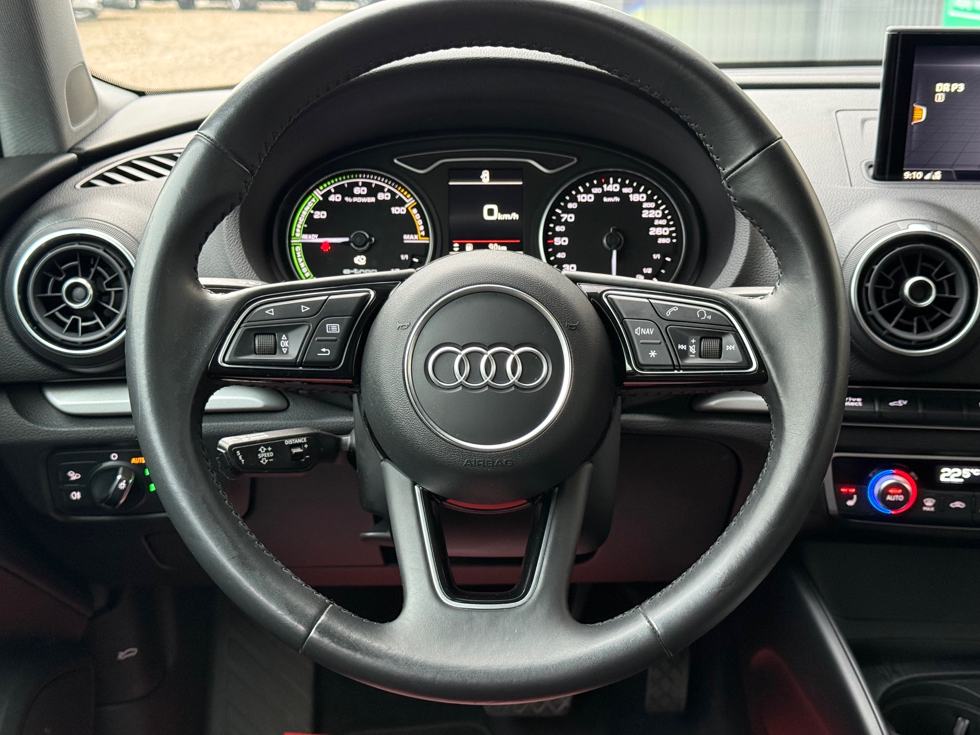 Audi A3 40 TFSi e Sportback S-tr. 5d
