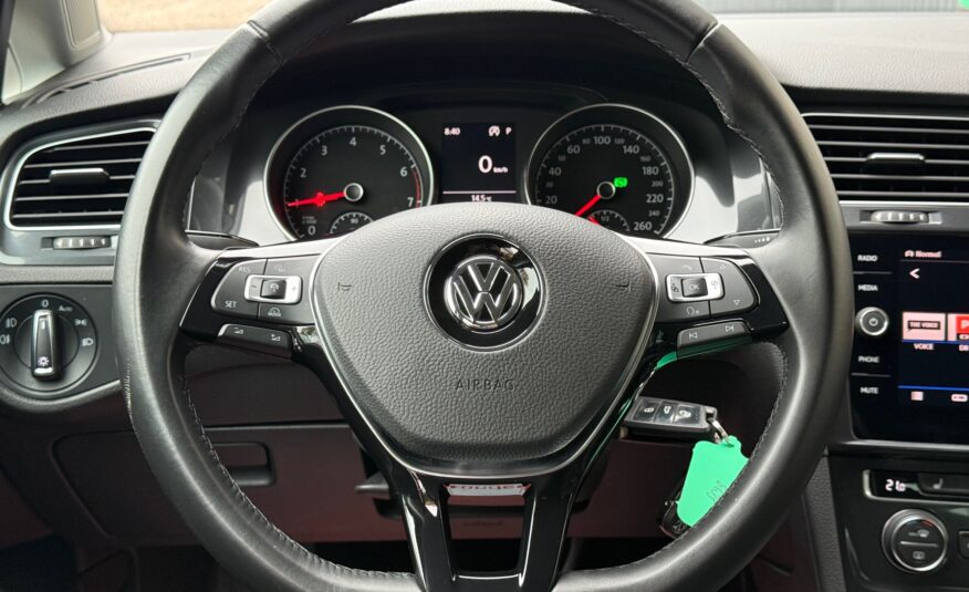 VW Golf VII 1,5 TSi 130 Comfortline DSG 5d