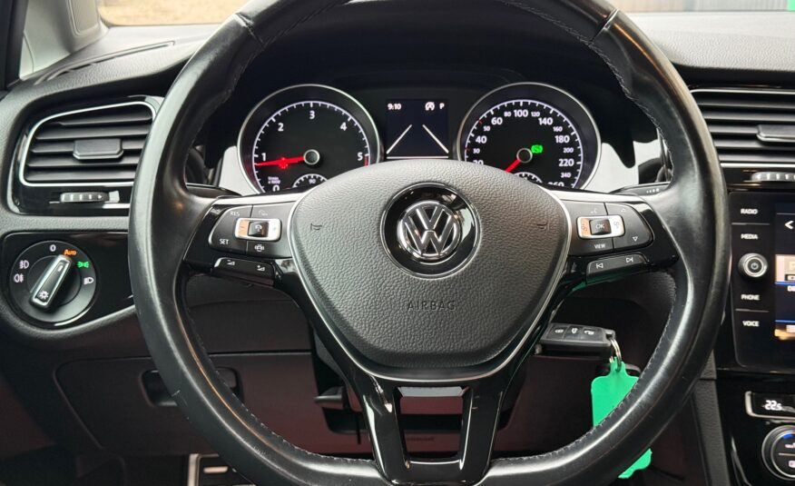 VW Golf VII 1,6 TDi 115 IQ.Drive DSG 5d