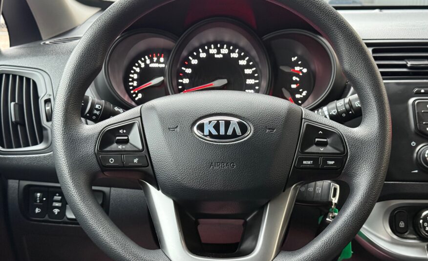 Kia Rio 1,2 CVVT Style 5d