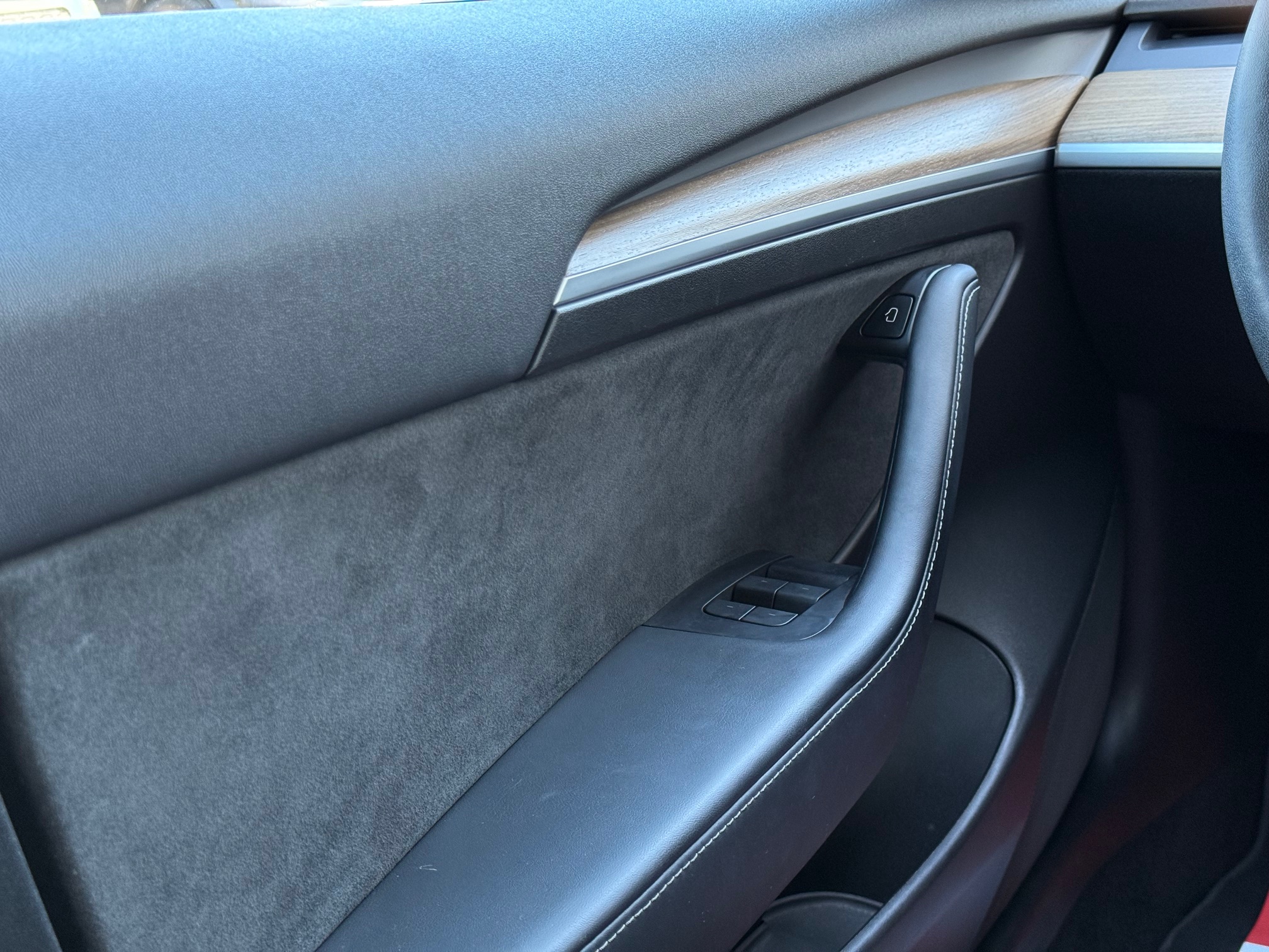 Tesla Model 3 RWD 4d