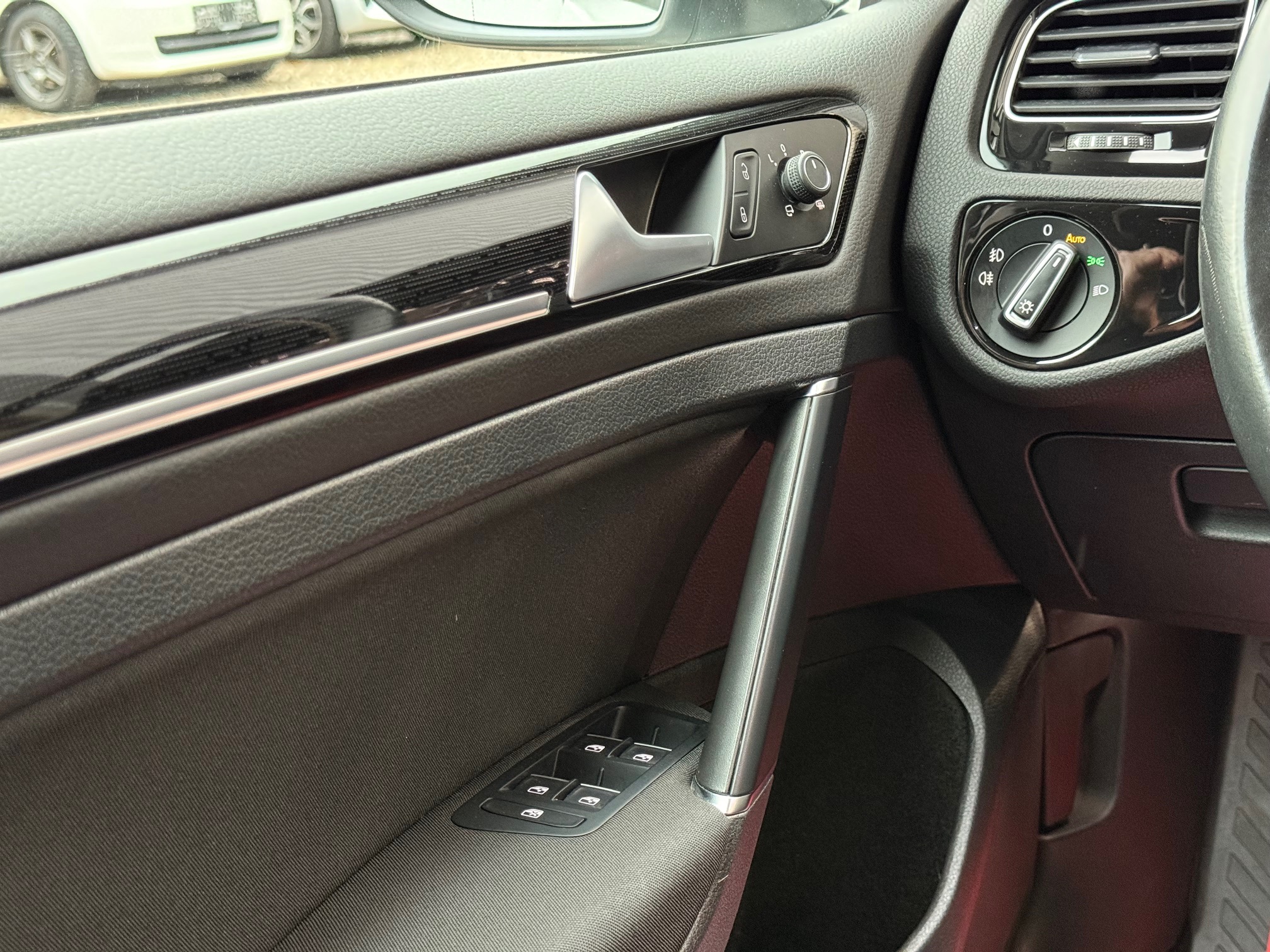 VW Golf VII 1,5 TSi 150 Highline 5d