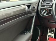 VW Golf VII 1,6 TDi 115 IQ.Drive DSG 5d