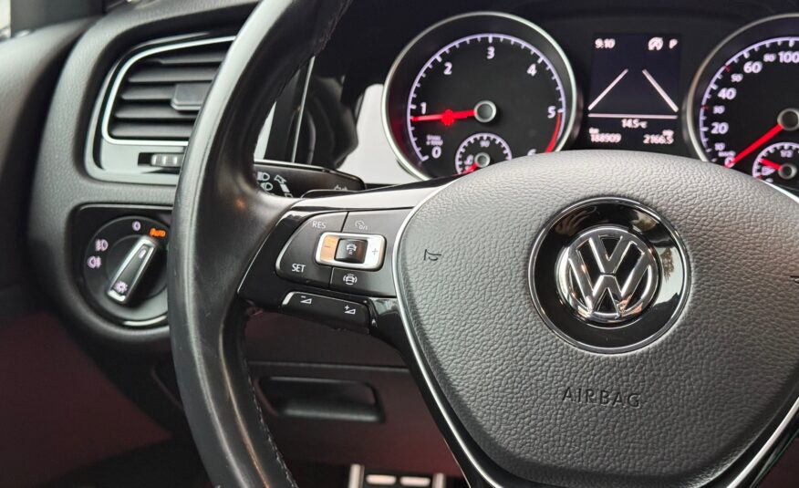 VW Golf VII 1,6 TDi 115 IQ.Drive DSG 5d