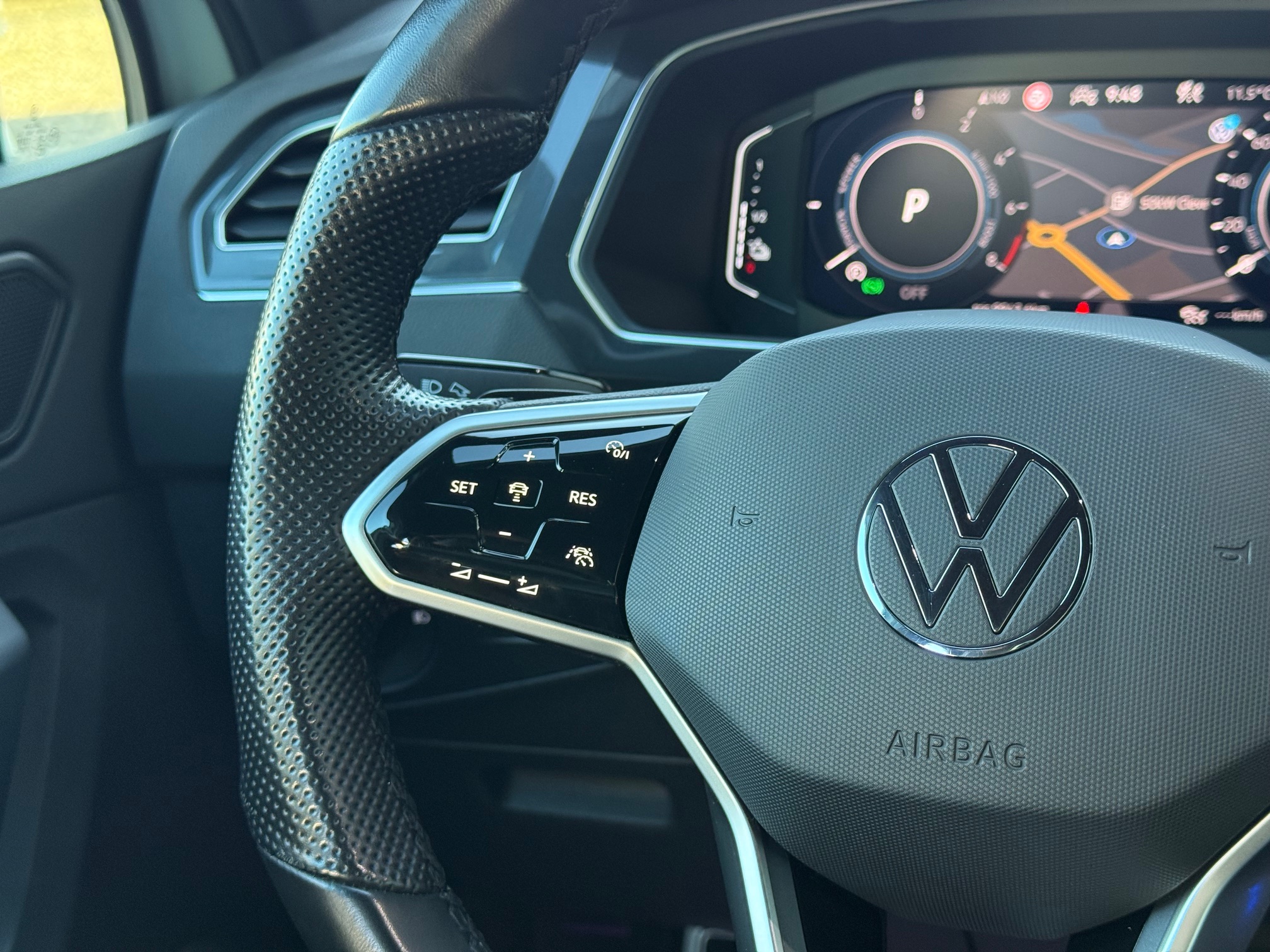 VW Tiguan 1,4 eHybrid R-line DSG 5d