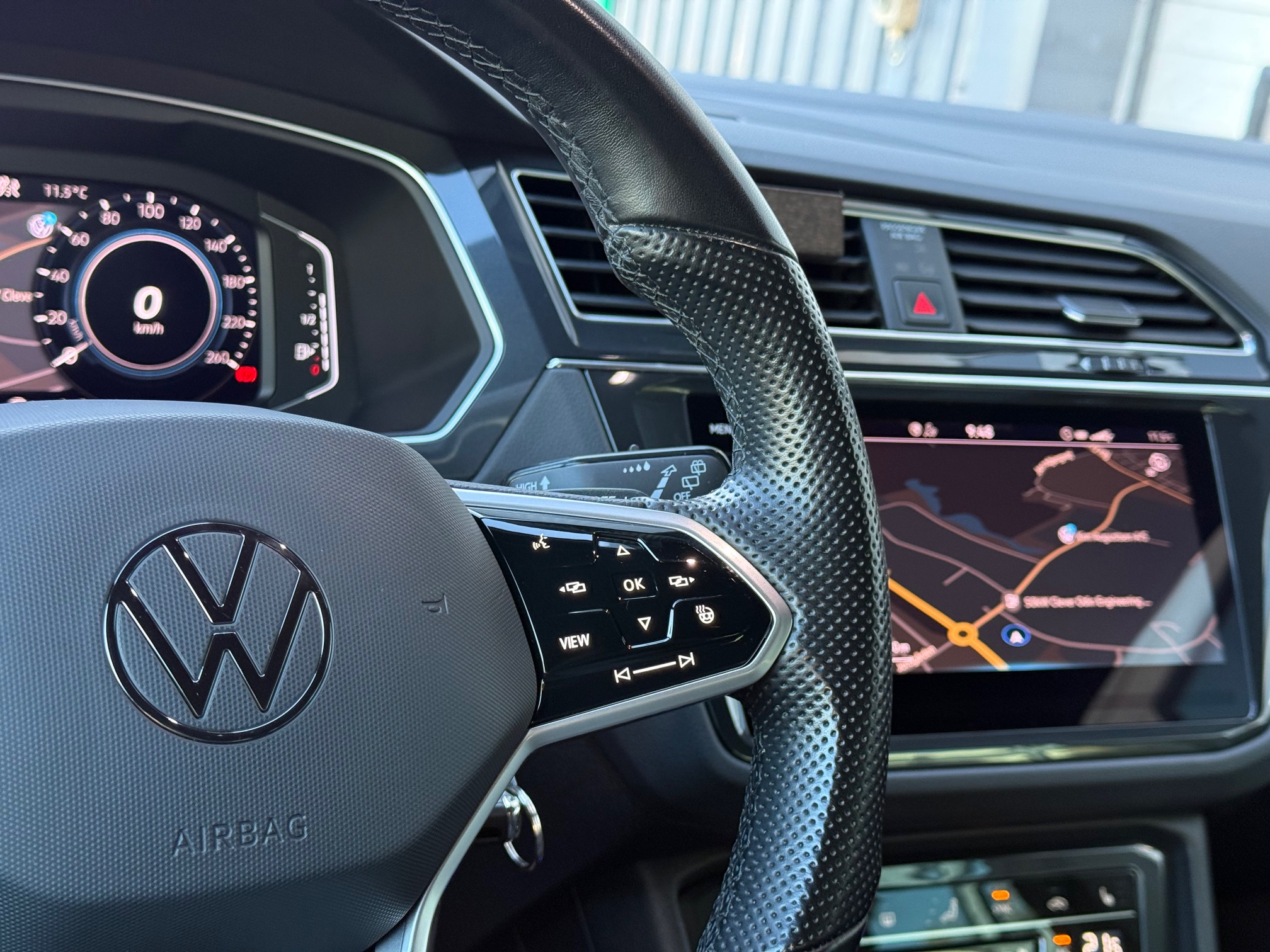 VW Tiguan 1,4 eHybrid R-line DSG 5d