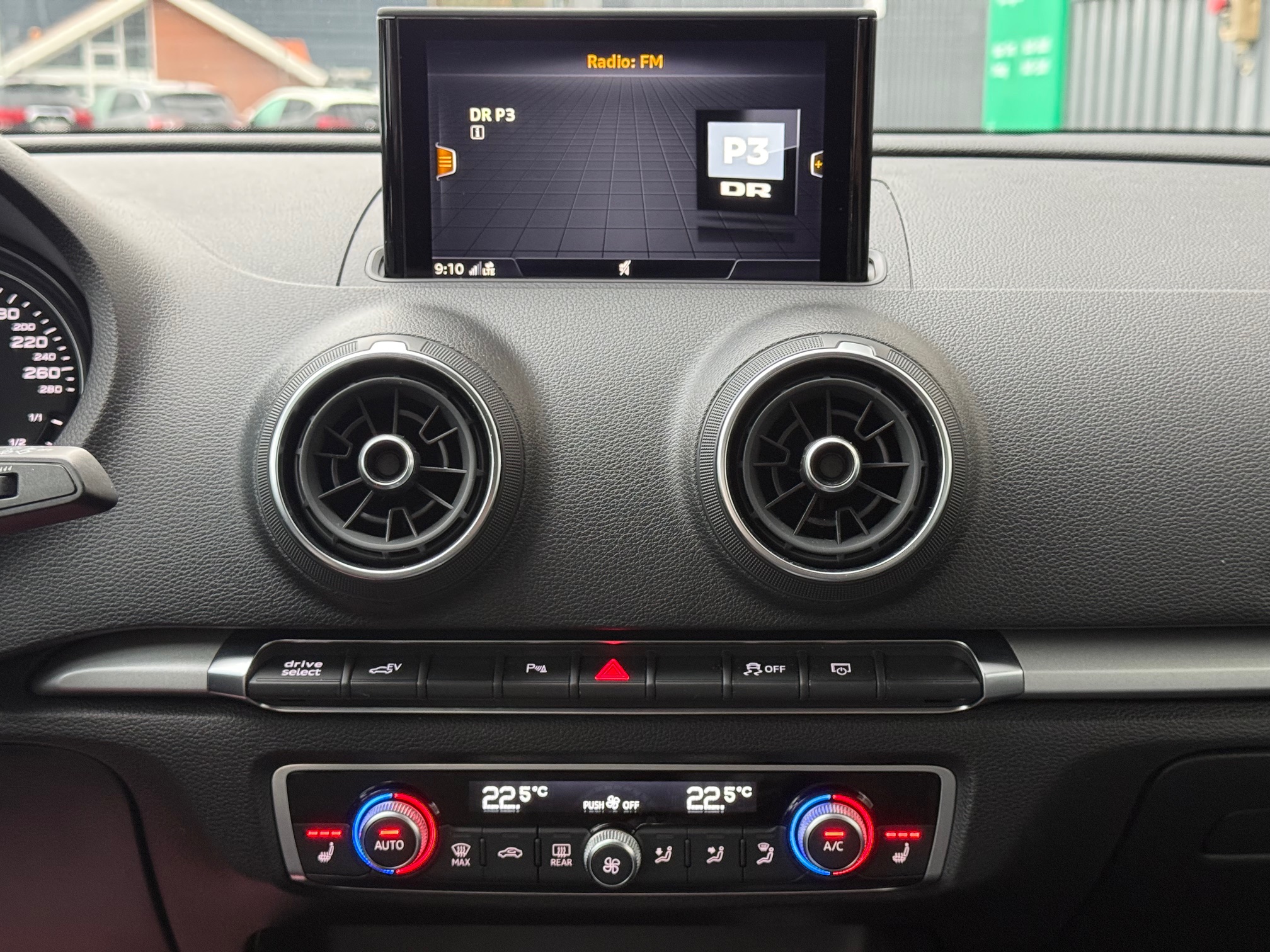 Audi A3 40 TFSi e Sportback S-tr. 5d
