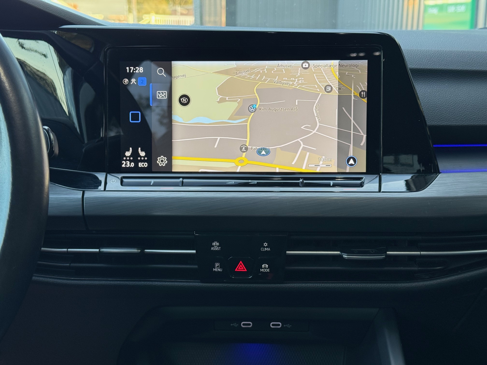 VW Golf VIII 1,4 eHybrid DSG 5d