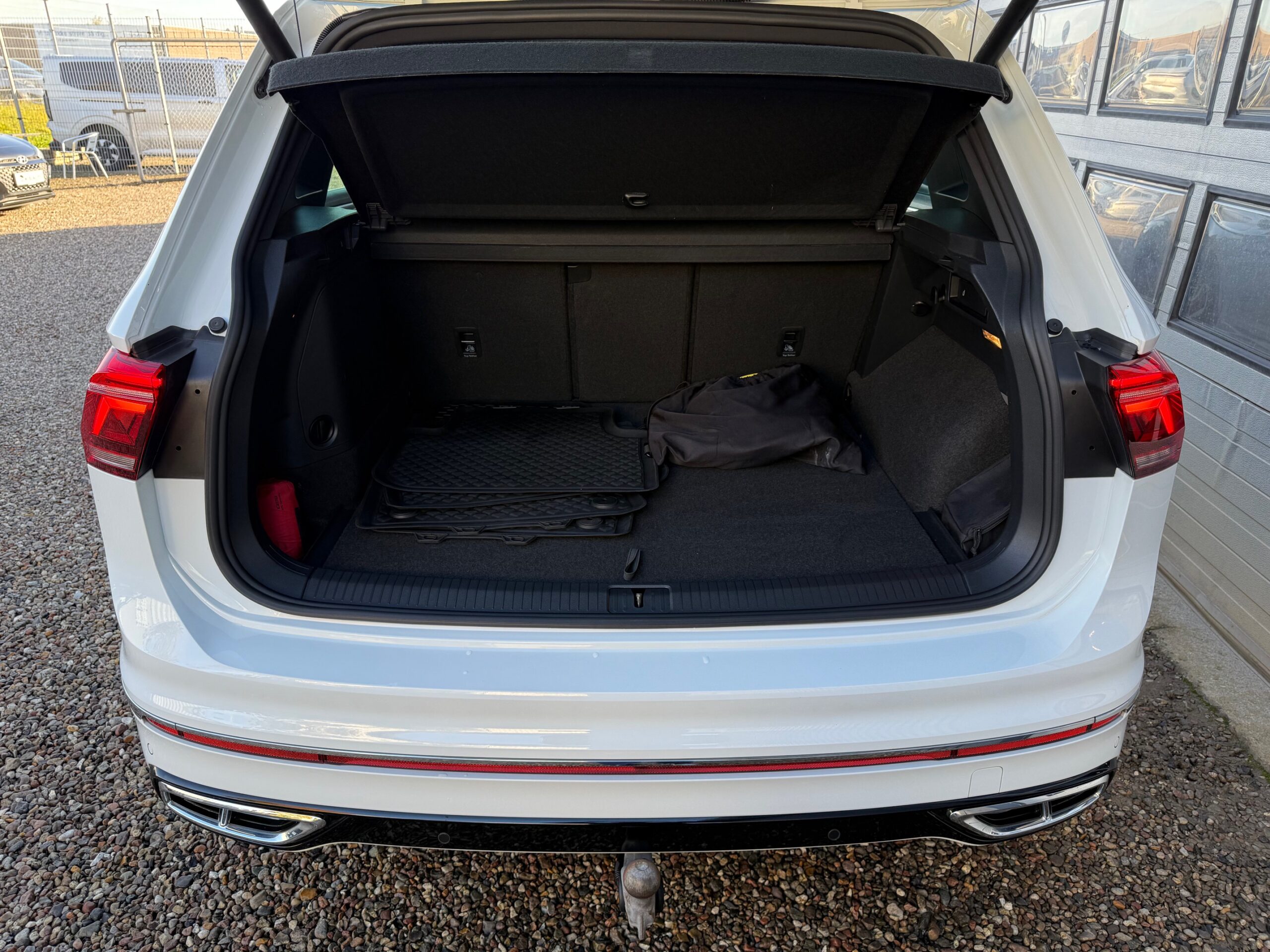 VW Tiguan 1,4 eHybrid R-line DSG 5d