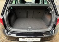 VW Golf VII 1,5 TSi 130 Comfortline DSG 5d
