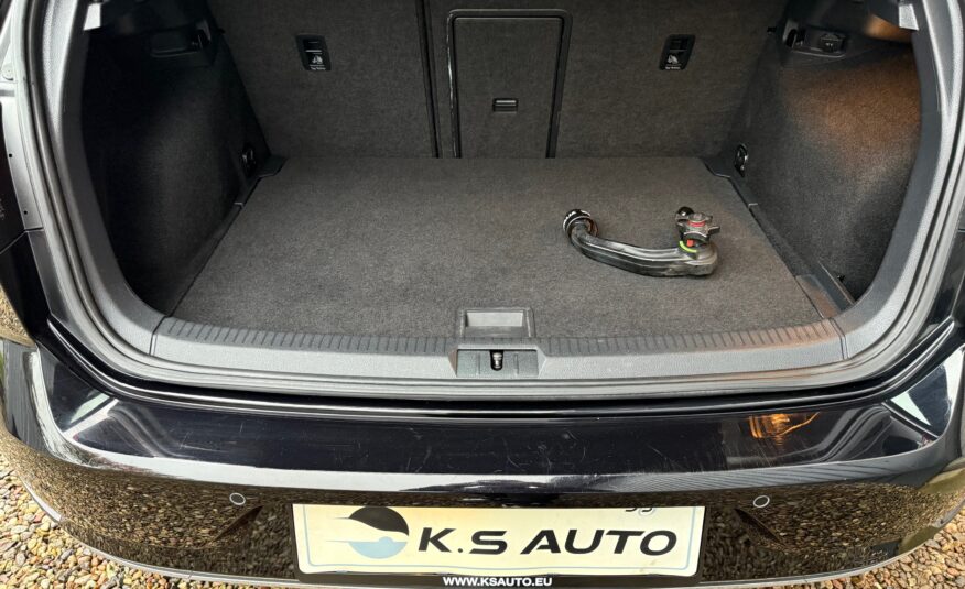 VW Golf VII 1,6 TDi 115 IQ.Drive DSG 5d
