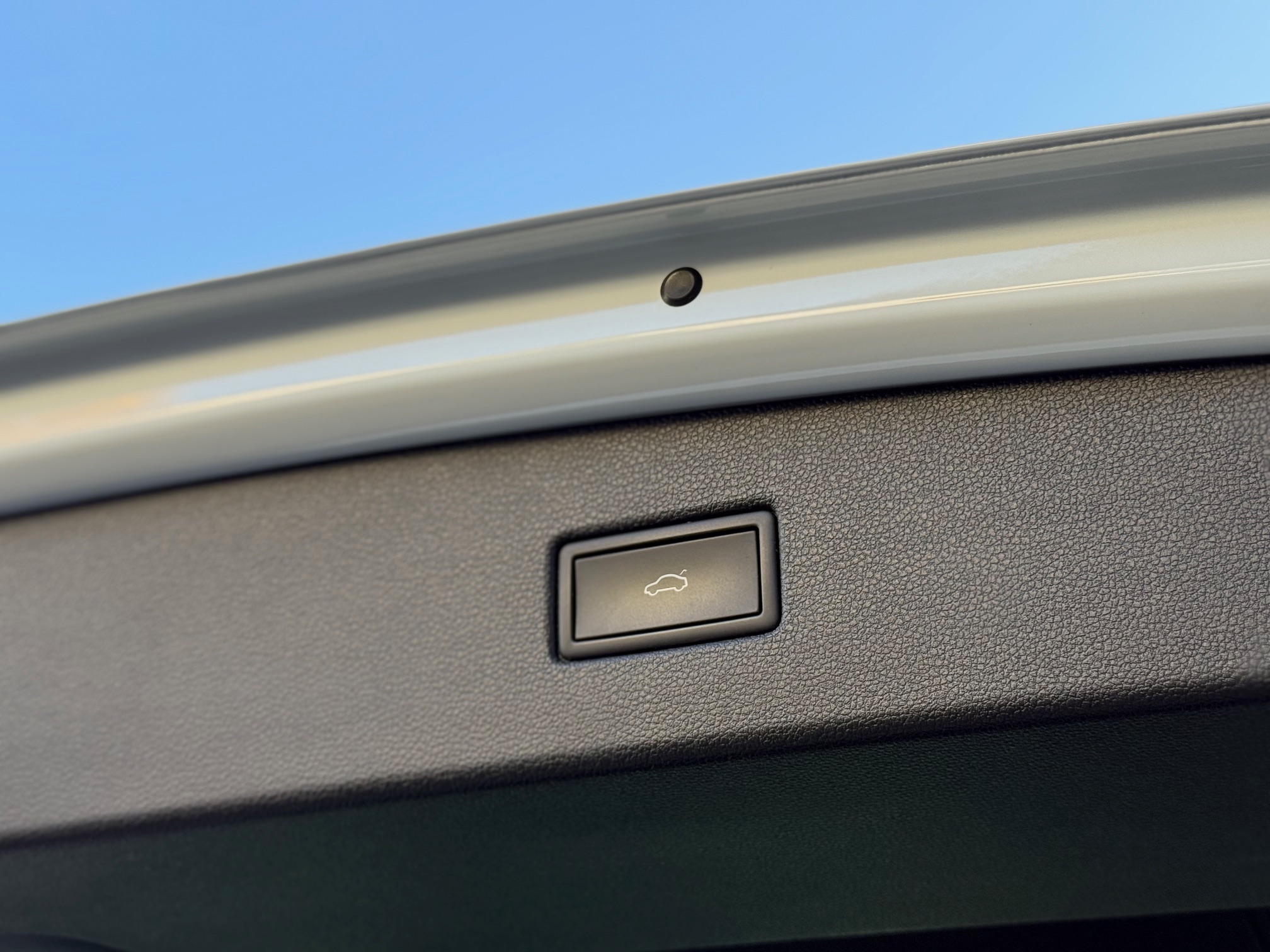 VW Tiguan 1,4 eHybrid R-line DSG 5d