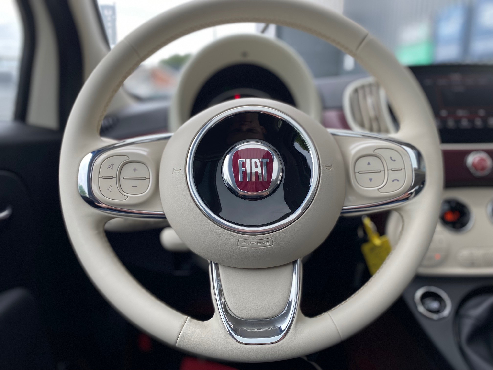 Fiat 500 1,2 Lounge 3d