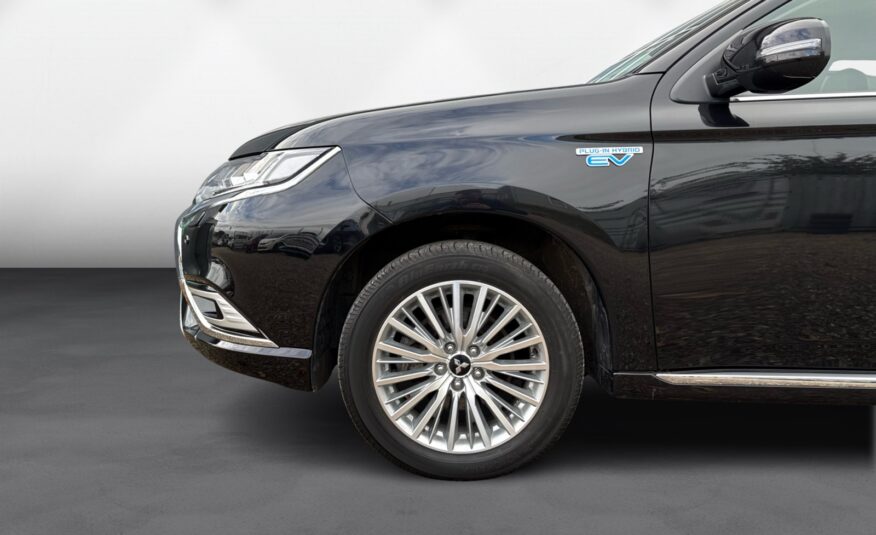 Mitsubishi Outlander 2,4 PHEV Intense CVT 4WD 5d