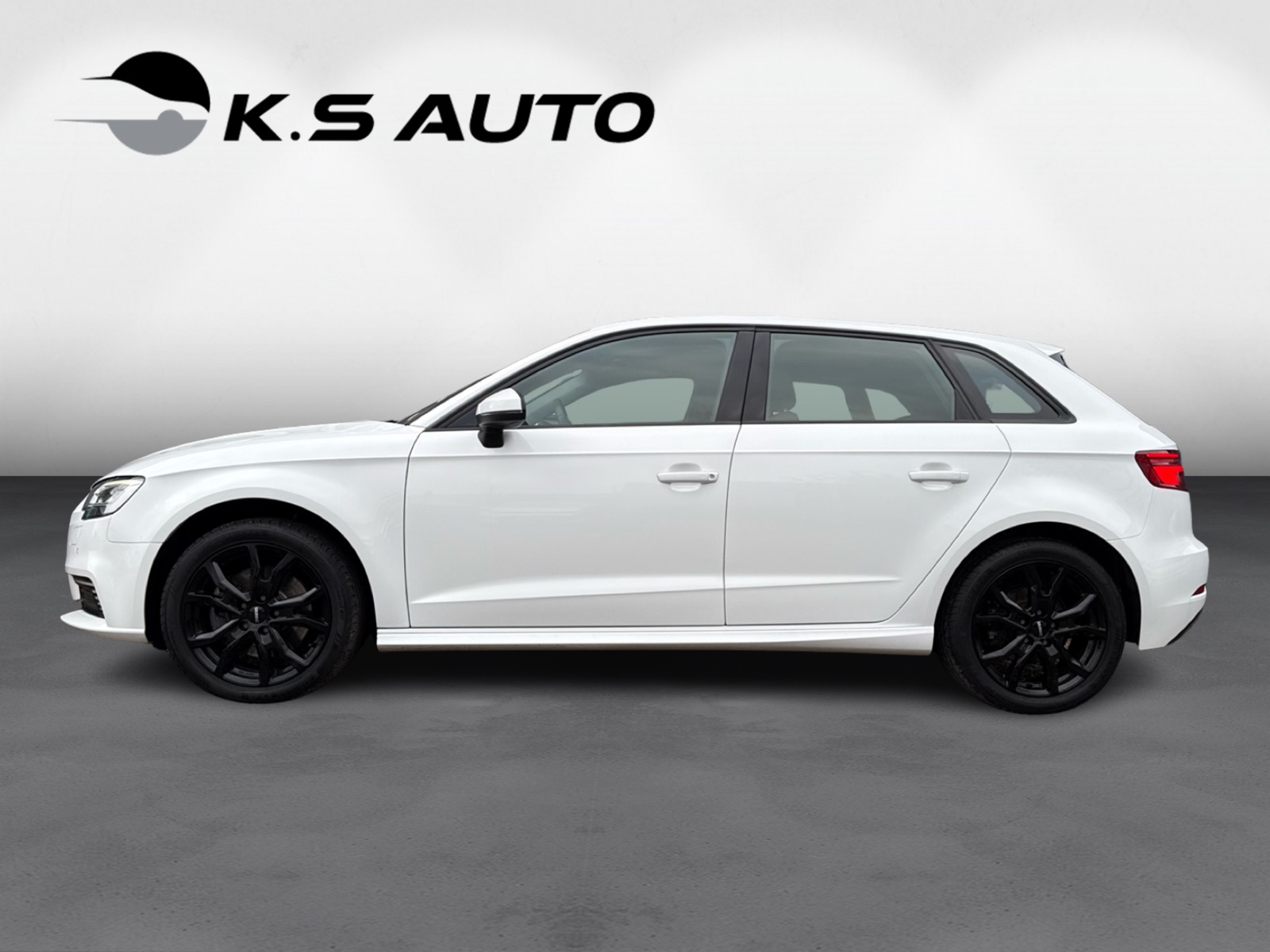 Audi A3 40 TFSi e Sportback S-tr. 5d