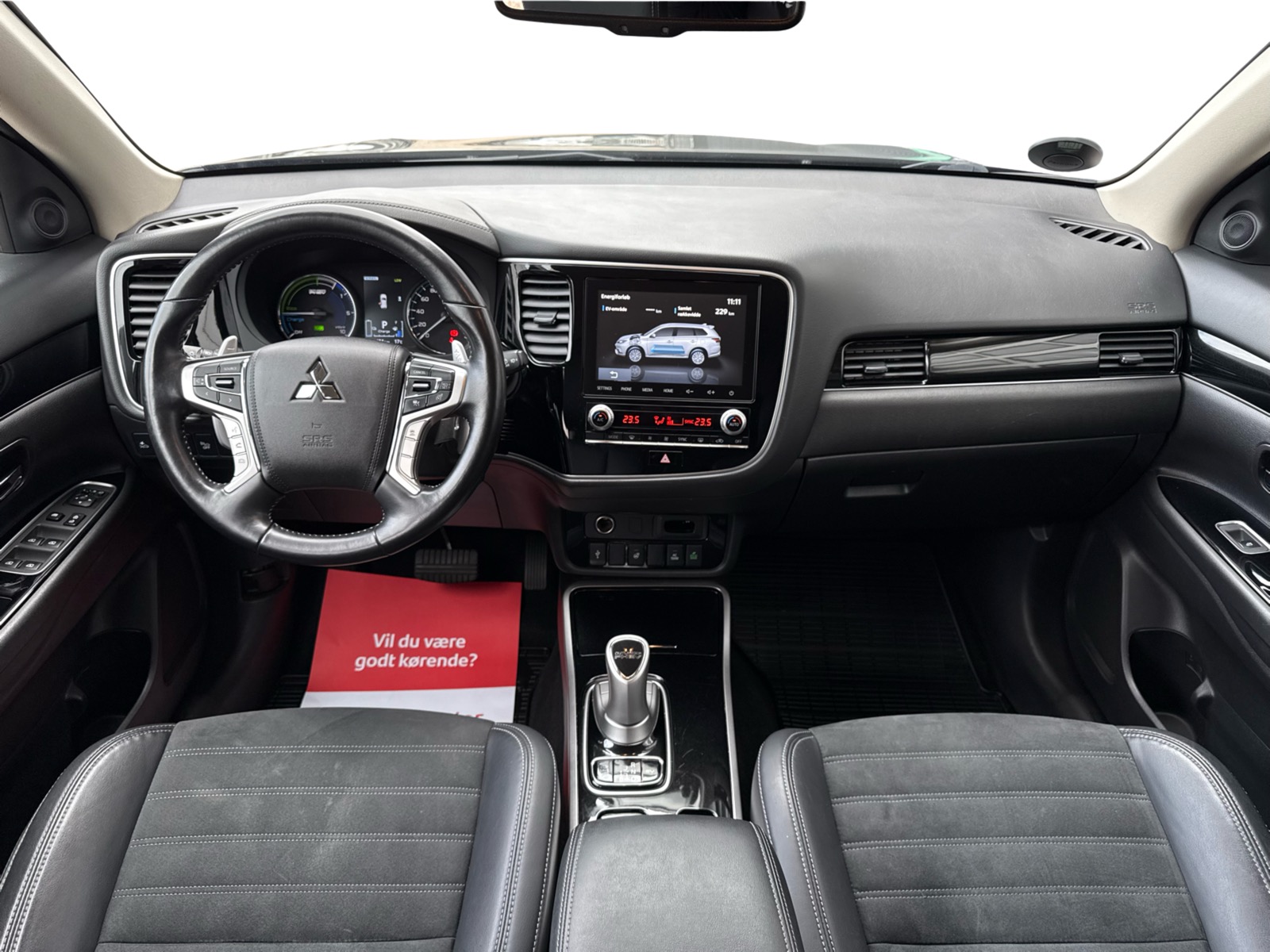 Mitsubishi Outlander 2,4 PHEV Intense CVT 4WD 5d