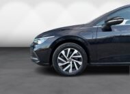 VW Golf VIII 1,4 eHybrid DSG 5d