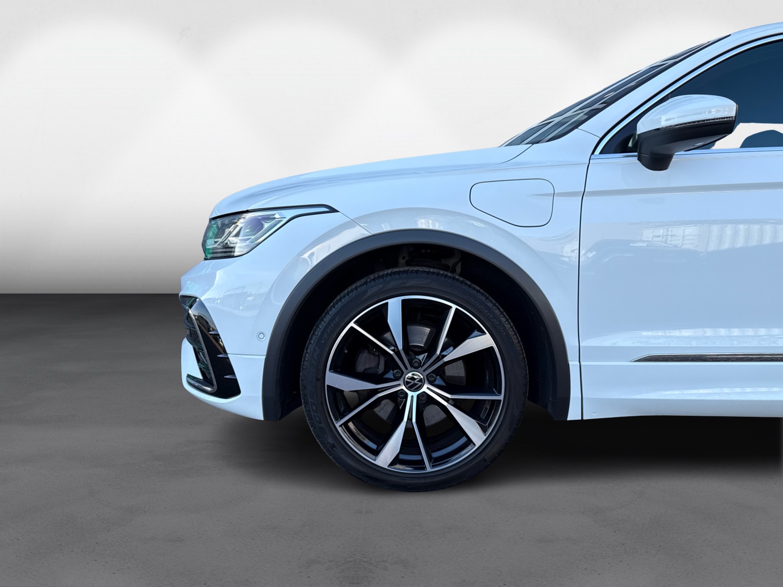 VW Tiguan 1,4 eHybrid R-line DSG 5d