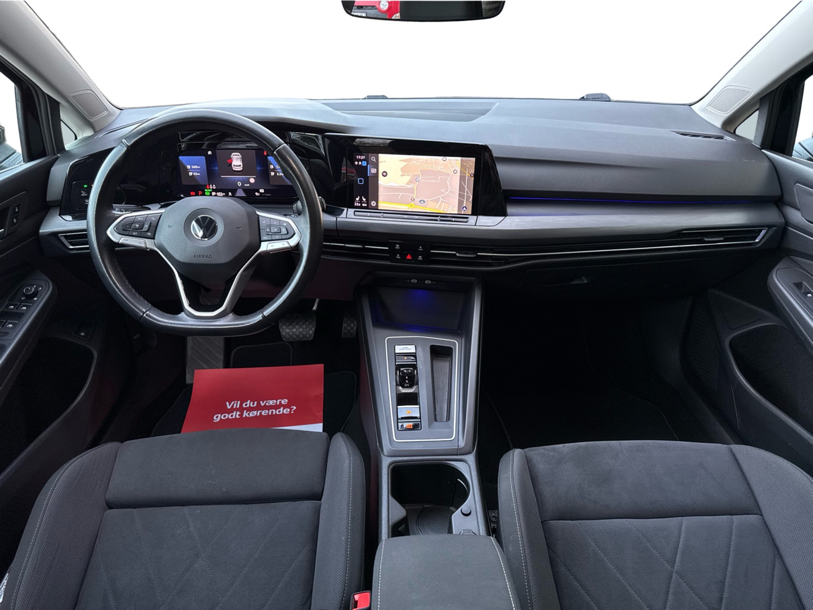 VW Golf VIII 1,4 eHybrid DSG 5d