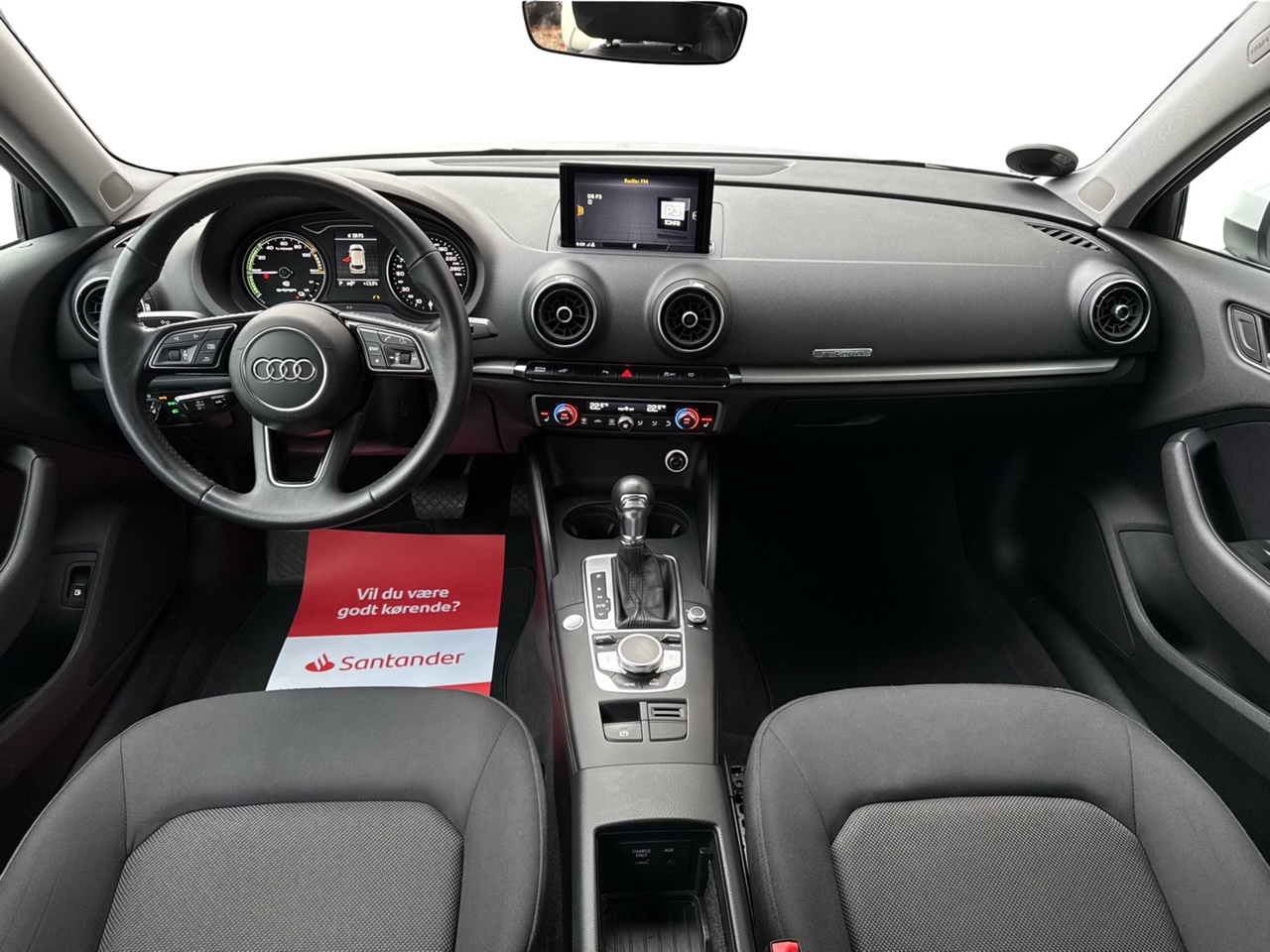 Audi A3 40 TFSi e Sportback S-tr. 5d