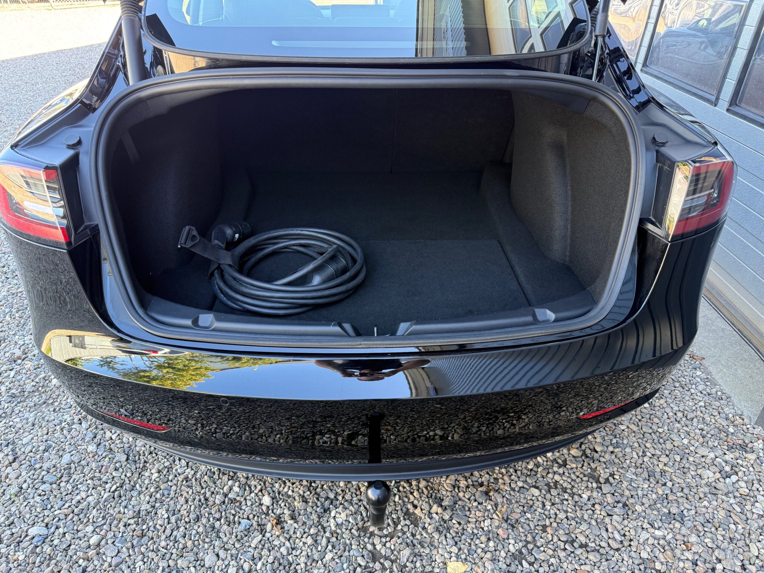 Tesla Model 3 RWD 4d