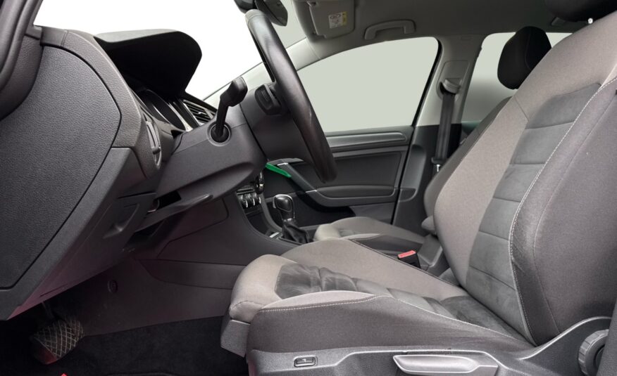 VW Golf VII 1,5 TSi 130 Comfortline DSG 5d