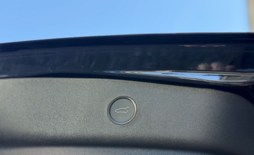 Tesla Model 3 RWD 4d