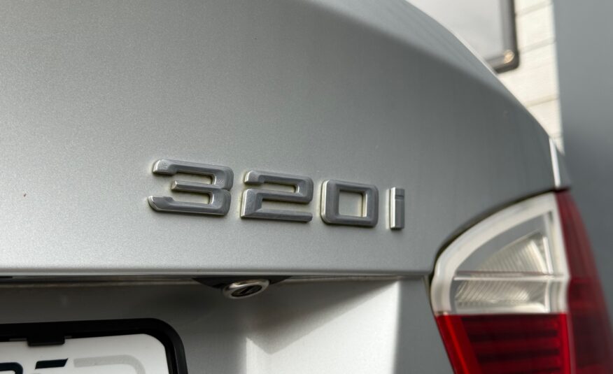 BMW 320i 2,0 4d