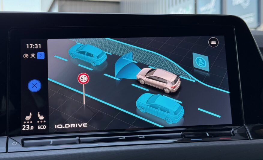 VW Golf VIII 1,4 eHybrid DSG 5d