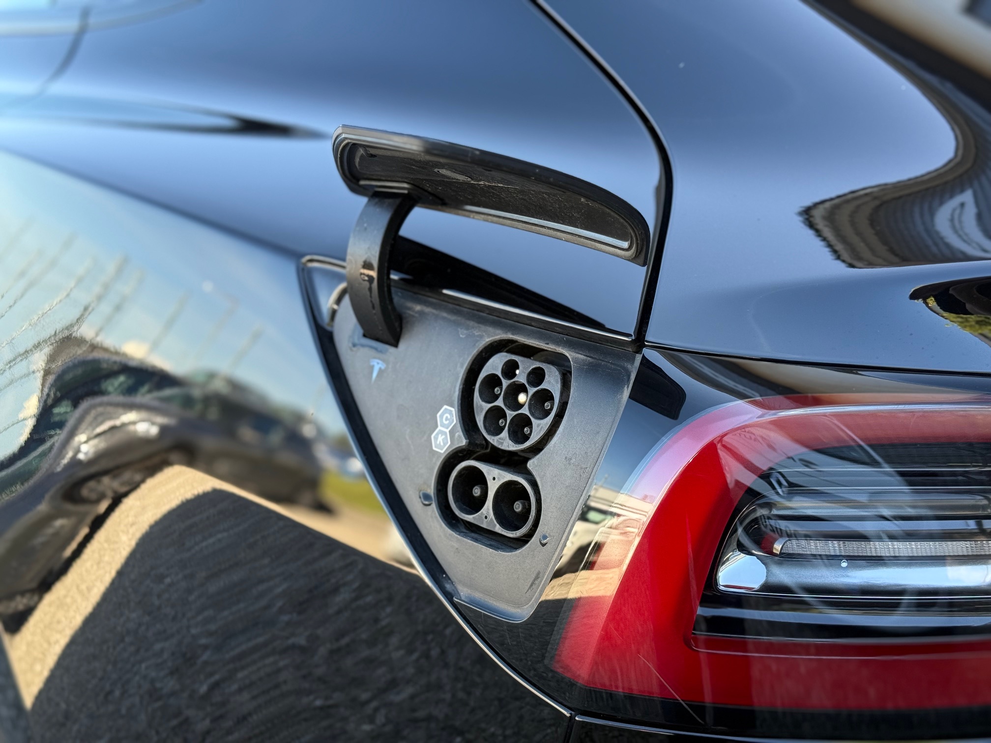 Tesla Model 3 RWD 4d