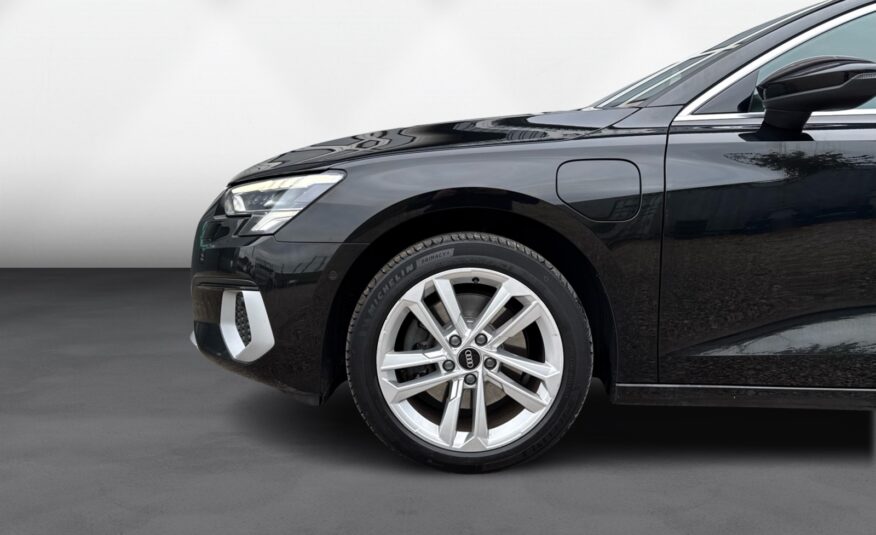 Audi A3 40 TFSi e Prestige Sportback S-tr. 5d